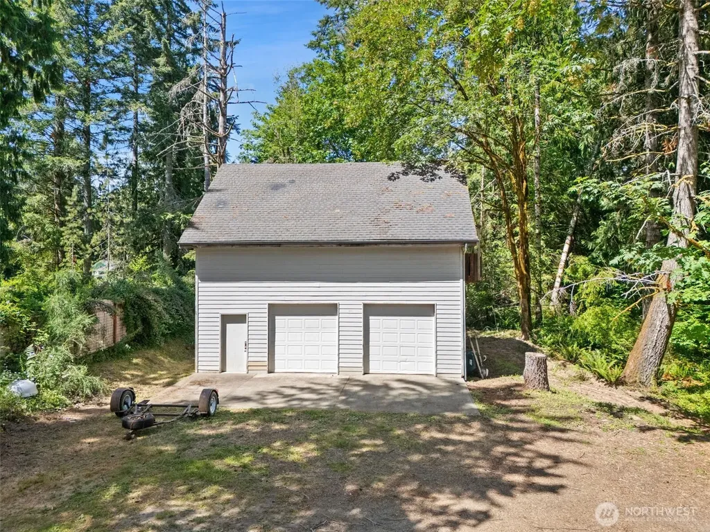 131 SE Driftwood Lane Shelton WA 98584