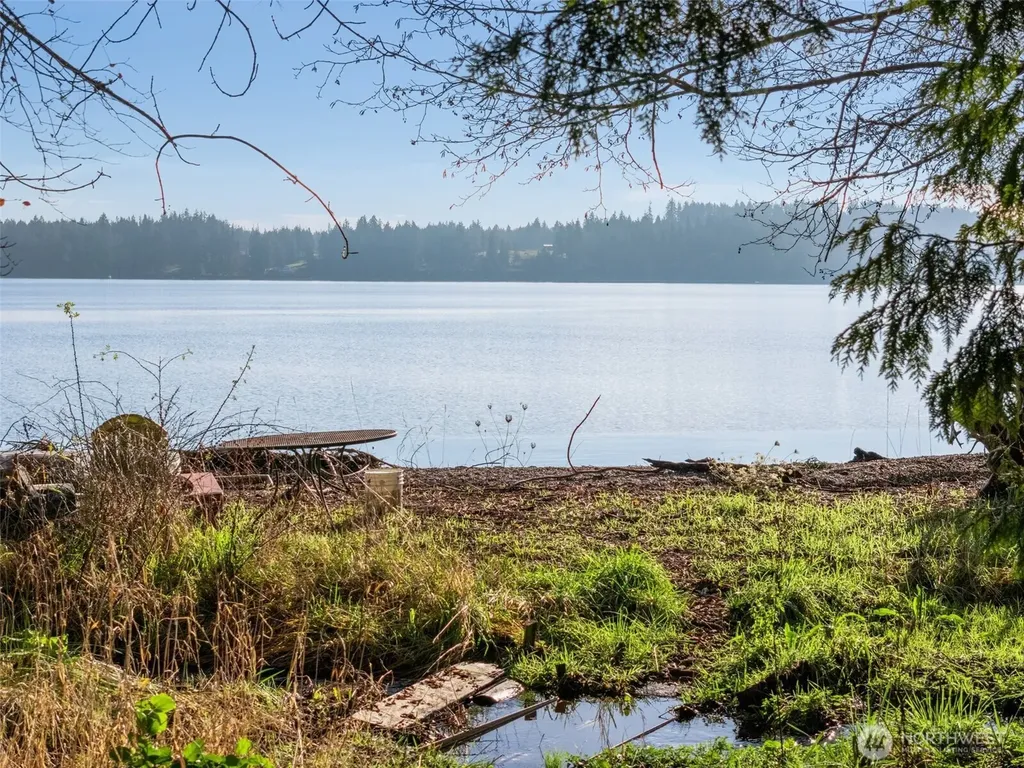 131 SE Driftwood Lane Shelton WA 98584