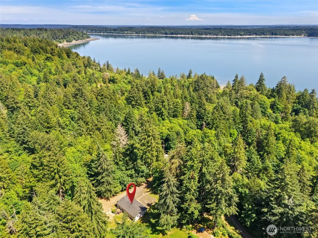 131 SE Driftwood Lane Shelton WA 98584