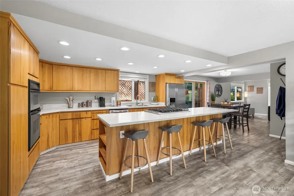 1678 NE Sumner Drive Oak Harbor WA 98277