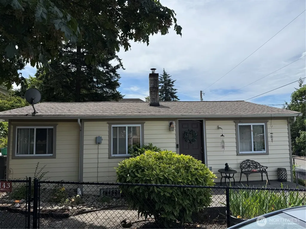 4143 W E Street Bremerton WA 98312