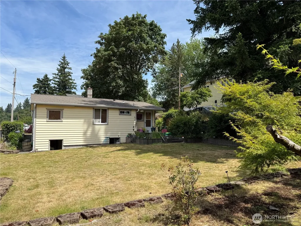 4143 W E Street Bremerton WA 98312