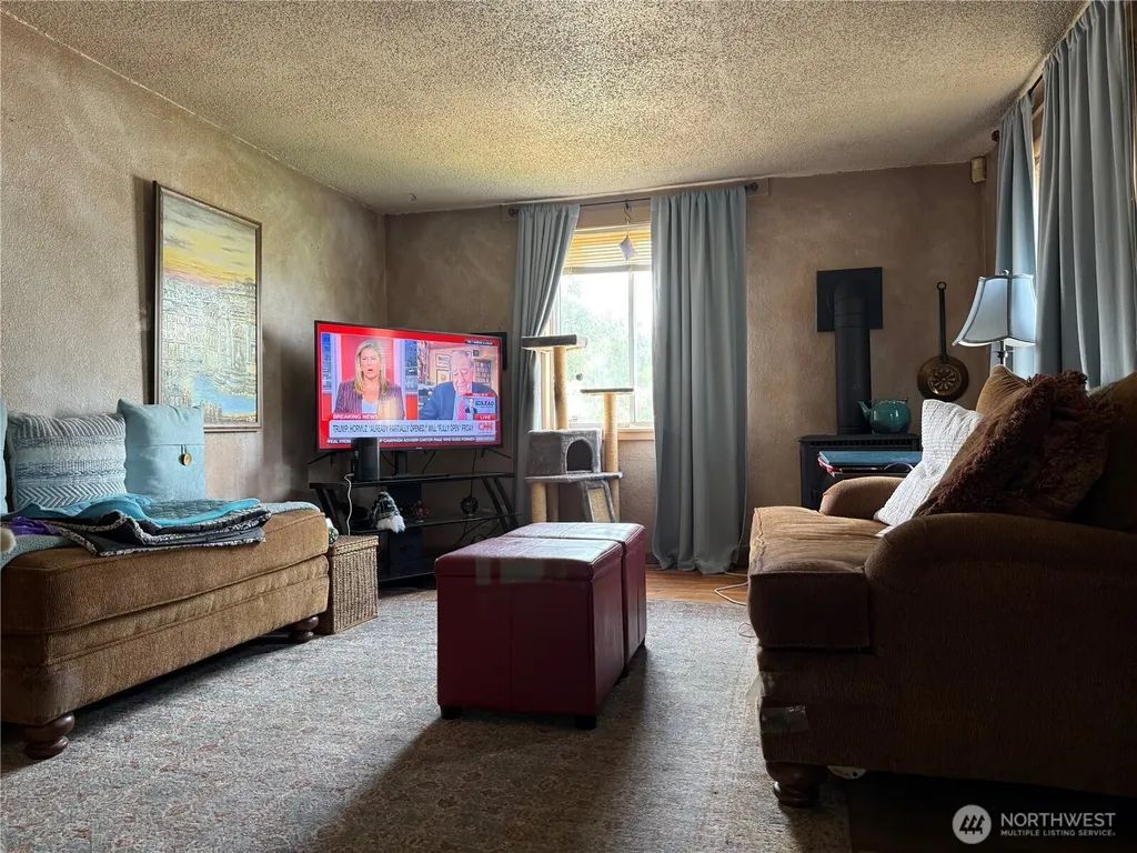 4143 W E Street Bremerton WA 98312