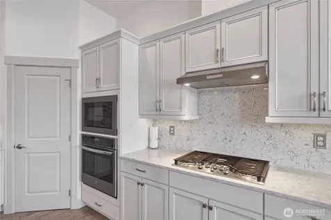 229 Apple Avenue Chelan WA 98816