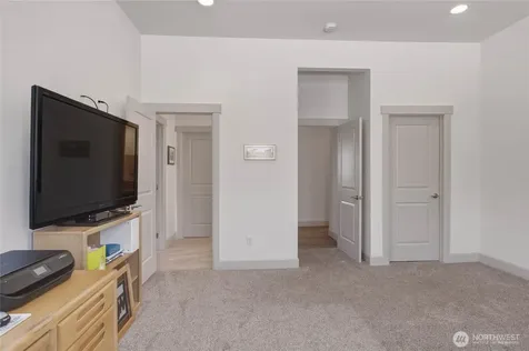 229 Apple Avenue Chelan WA 98816