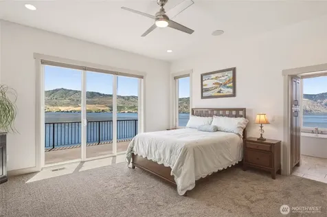 229 Apple Avenue Chelan WA 98816