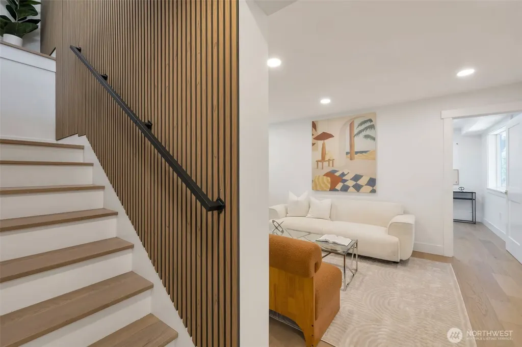 5109 S Willow Street Seattle WA 98118