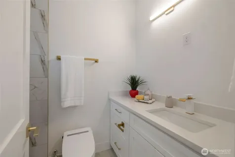 5109 S Willow Street Seattle WA 98118