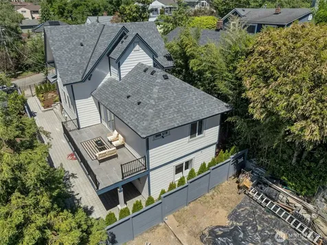 5109 S Willow Street Seattle WA 98118