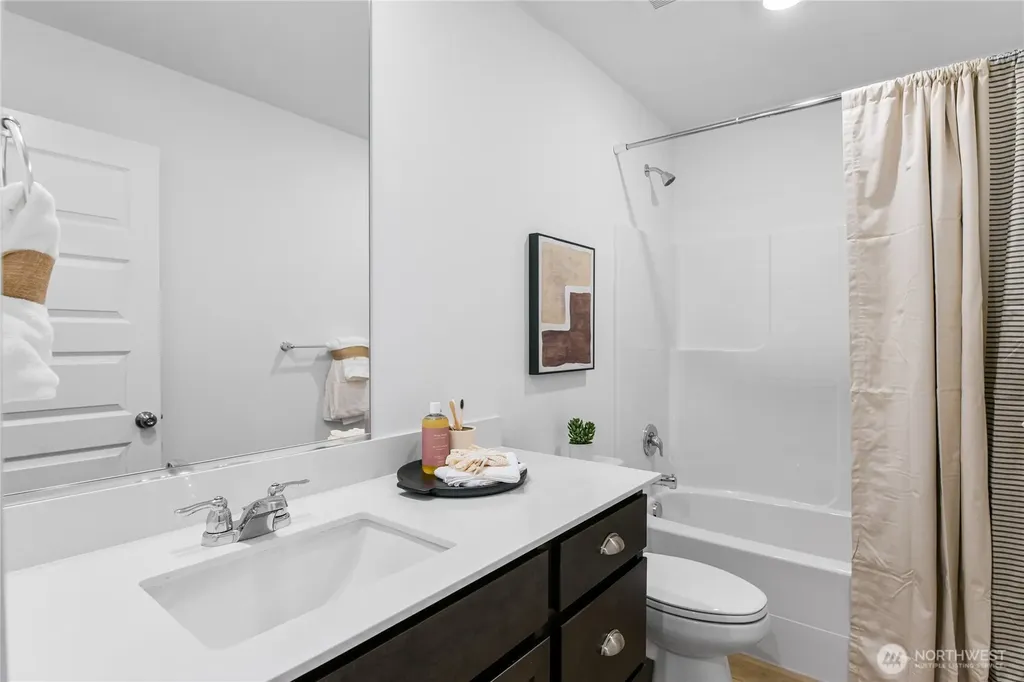 1618 Pacifica Way Port Townsend WA 98368
