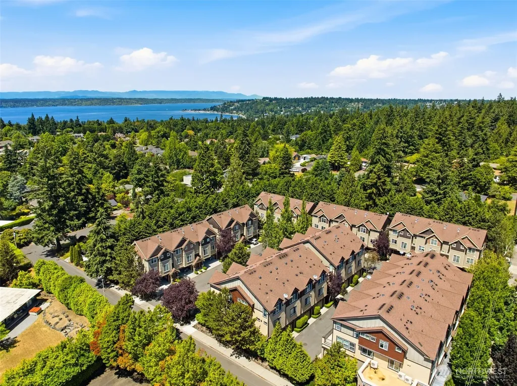 19439 1st Avenue S Normandy Park WA 98148