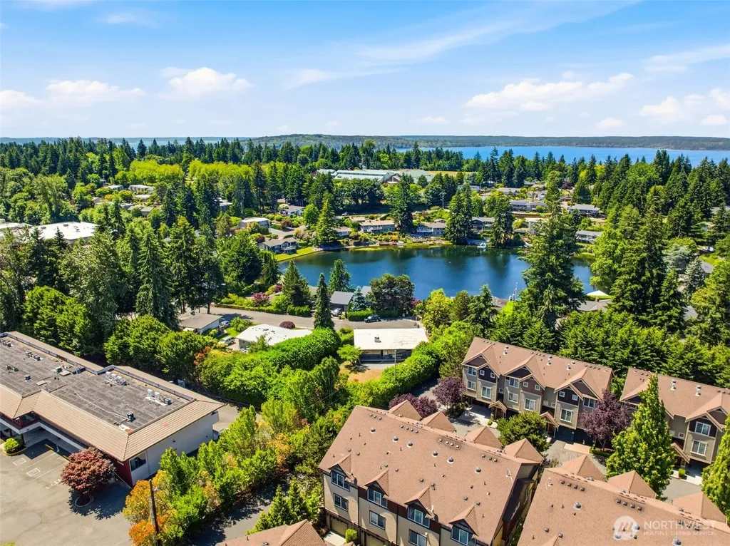 19439 1st Avenue S Normandy Park WA 98148