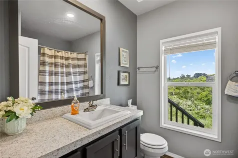 3973 Francis Road Mount Vernon WA 98273
