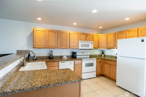 1600 W Ocean Avenue Westport WA 98595
