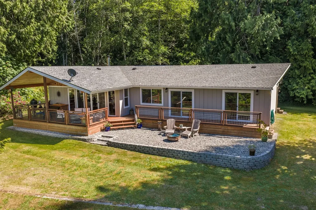 43 Mowitch Trail Port Angeles WA 98363