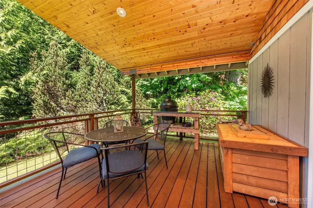 43 Mowitch Trail Port Angeles WA 98363