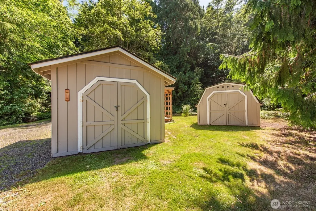 43 Mowitch Trail Port Angeles WA 98363