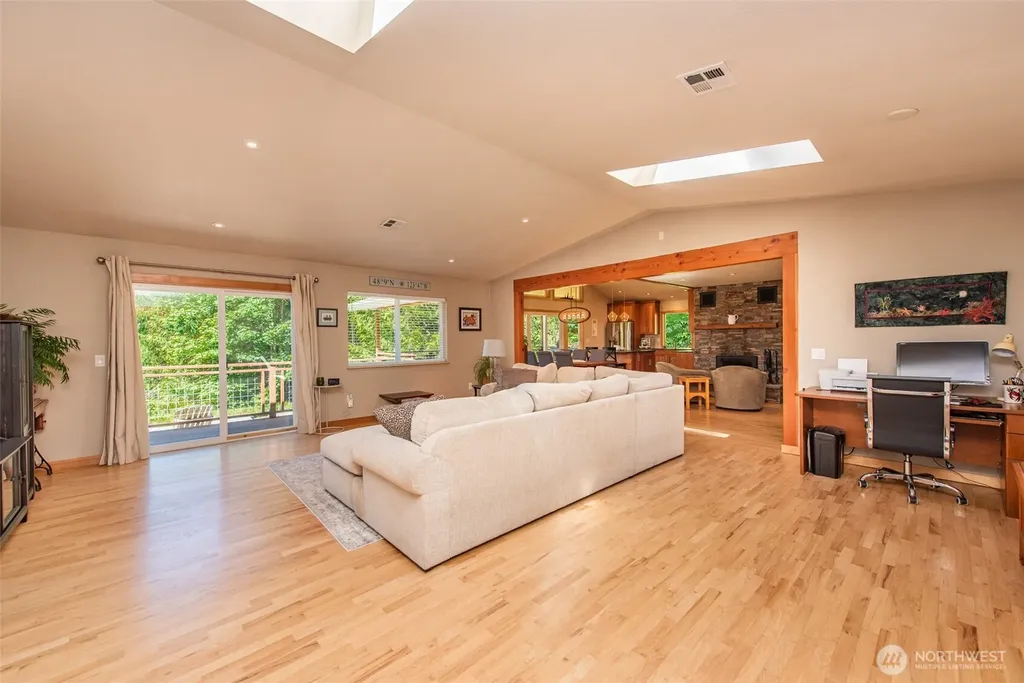 43 Mowitch Trail Port Angeles WA 98363