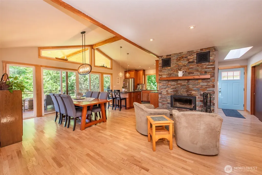43 Mowitch Trail Port Angeles WA 98363