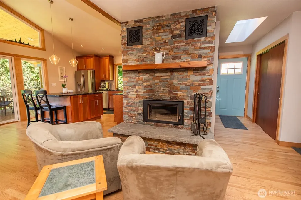 43 Mowitch Trail Port Angeles WA 98363
