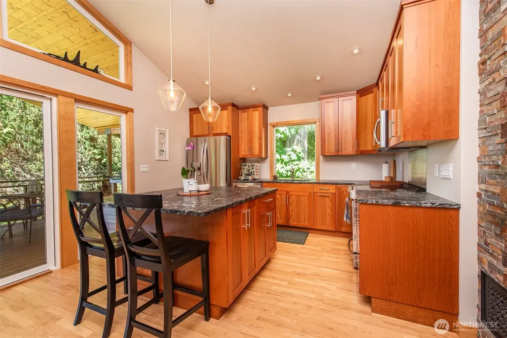 43 Mowitch Trail Port Angeles WA 98363