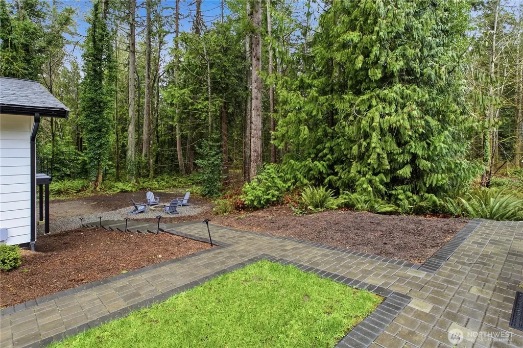 2641 271st Avenue SE Issaquah WA 98029