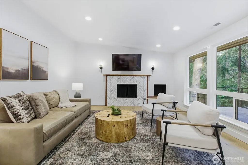 2641 271st Avenue SE Issaquah WA 98029