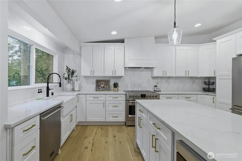 2641 271st Avenue SE Issaquah WA 98029