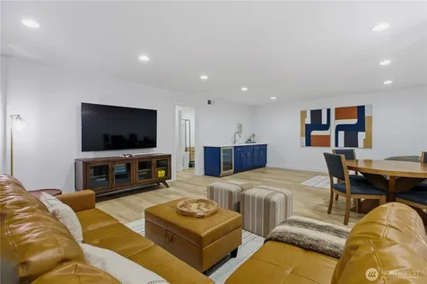 2641 271st Avenue SE Issaquah WA 98029