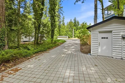 2641 271st Avenue SE Issaquah WA 98029