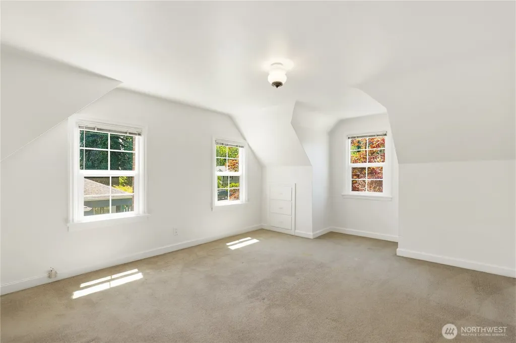 2926 Hawthorne Place SE Olympia WA 98501