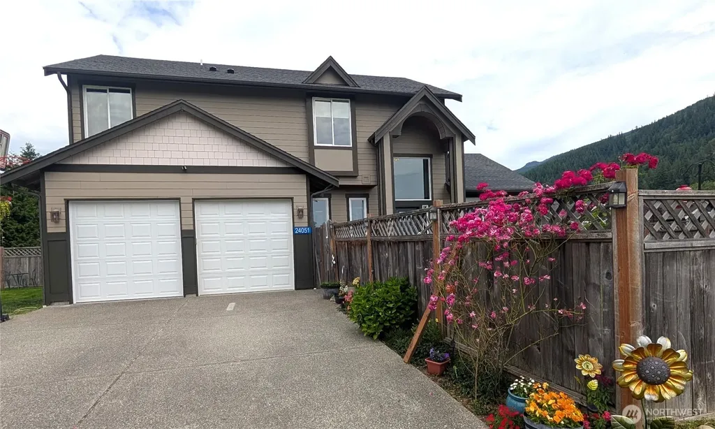 24051 Mangat Lane Sedro Woolley WA 98284