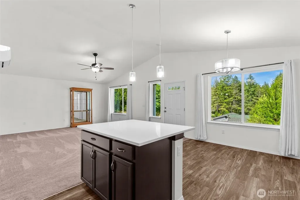 40 E Snowcrest Lane Shelton WA 98584