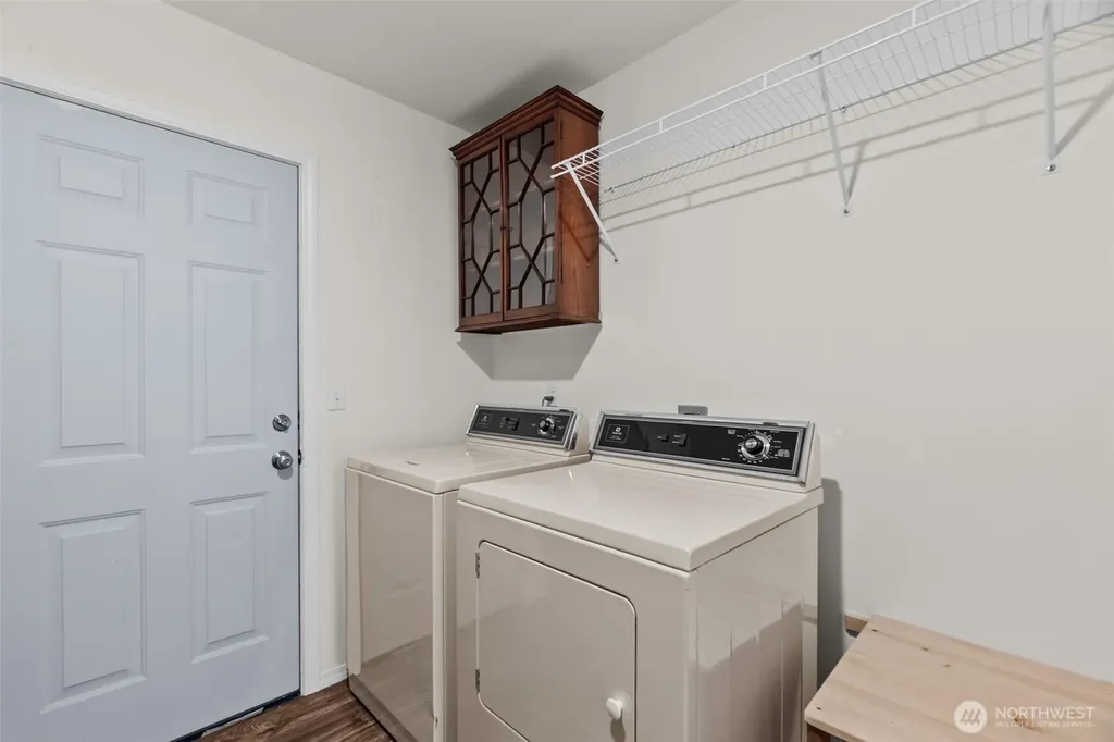 40 E Snowcrest Lane Shelton WA 98584