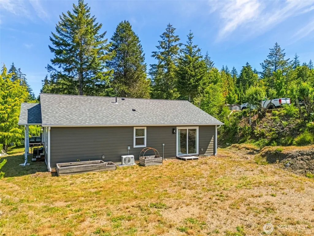 40 E Snowcrest Lane Shelton WA 98584