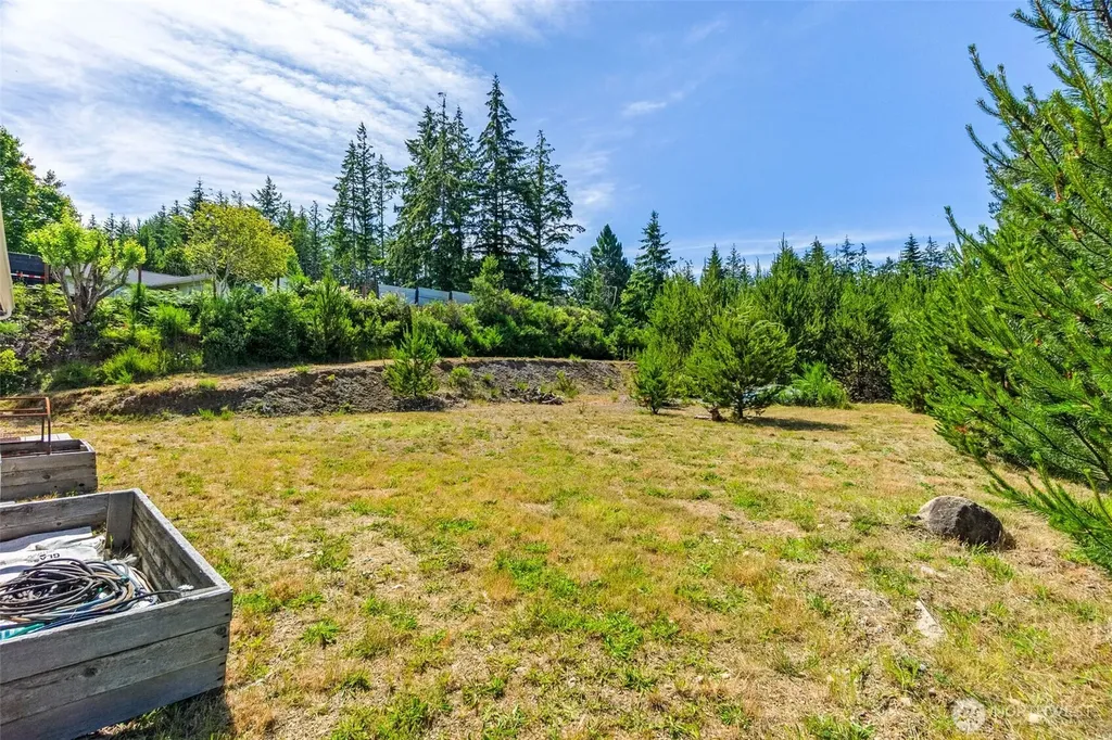 40 E Snowcrest Lane Shelton WA 98584
