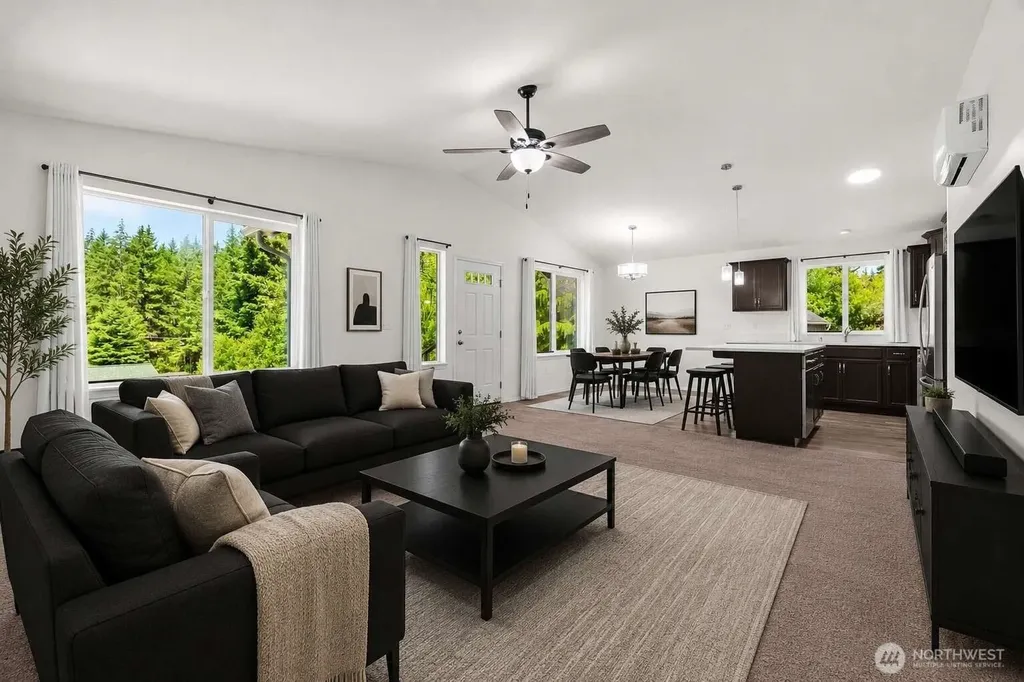 40 E Snowcrest Lane Shelton WA 98584
