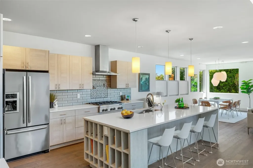 531 N 84th Street Seattle WA 98103