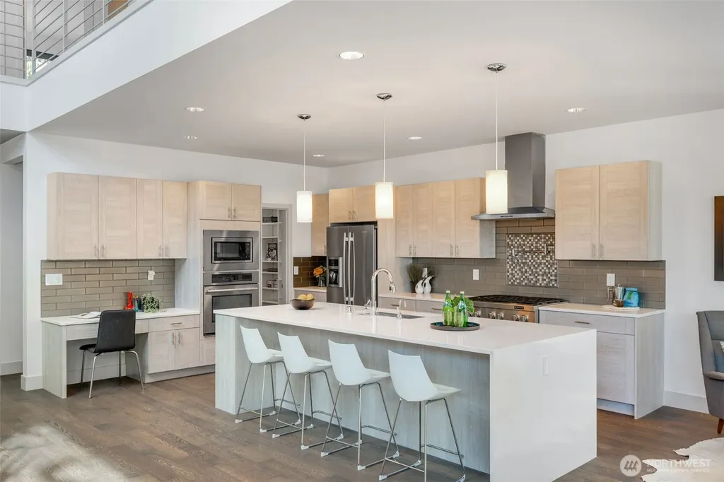 531 N 84th Street Seattle WA 98103