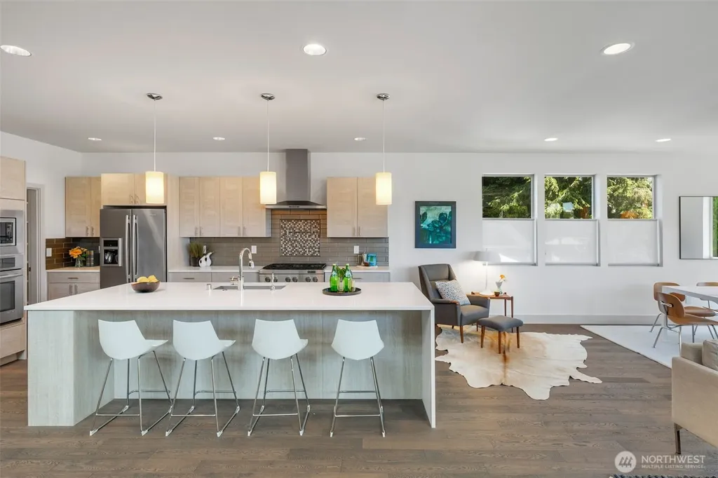 531 N 84th Street Seattle WA 98103