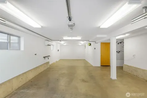 531 N 84th Street Seattle WA 98103
