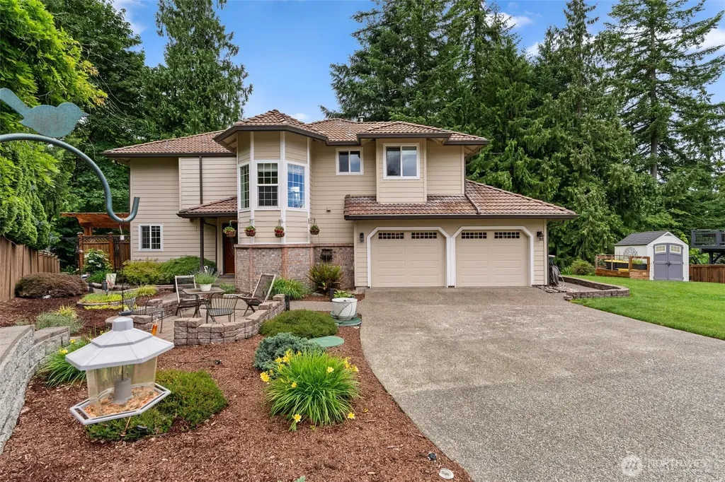 5025 Laura Street SE Olympia WA 98501