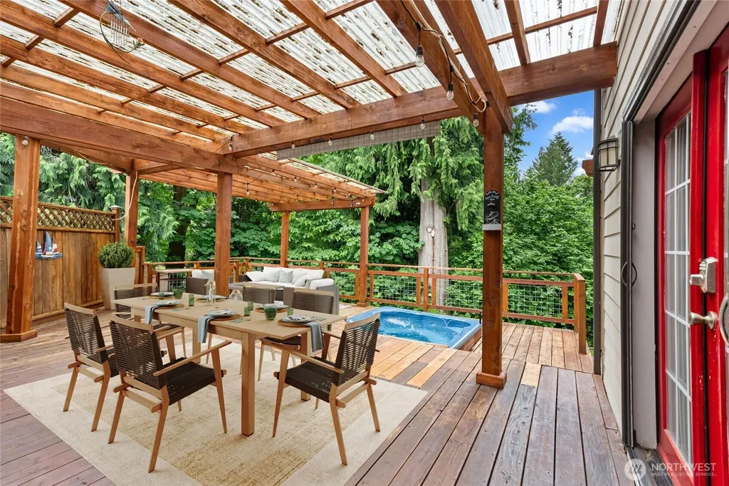 5025 Laura Street SE Olympia WA 98501