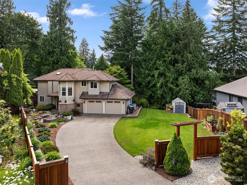 5025 Laura Street SE Olympia WA 98501