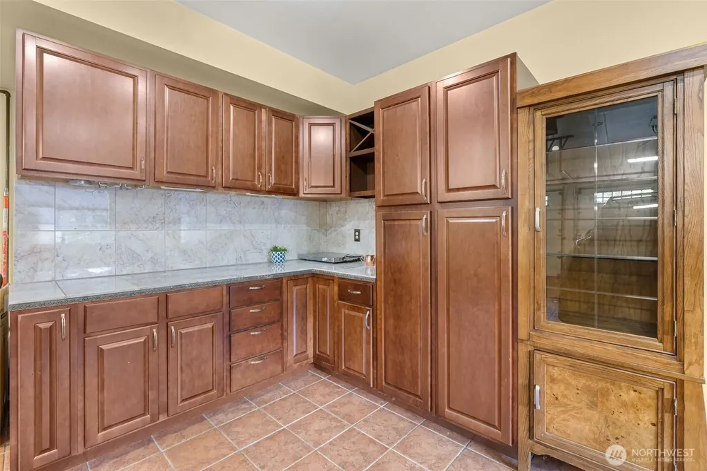 5025 Laura Street SE Olympia WA 98501