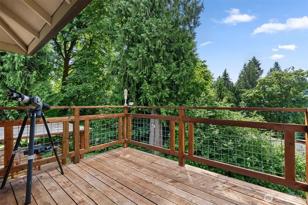 5025 Laura Street SE Olympia WA 98501