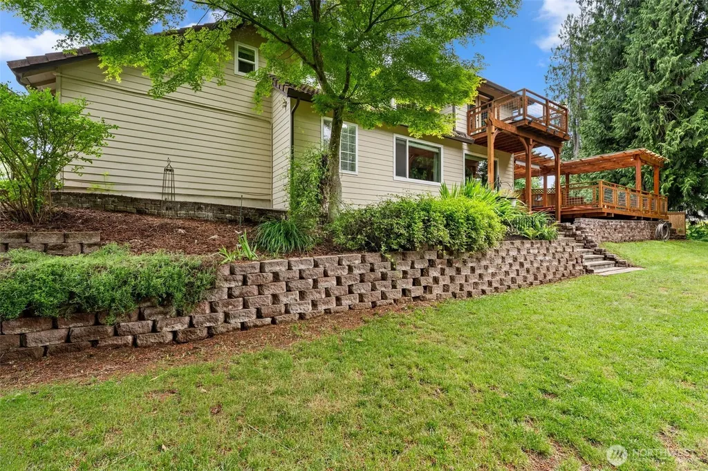 5025 Laura Street SE Olympia WA 98501
