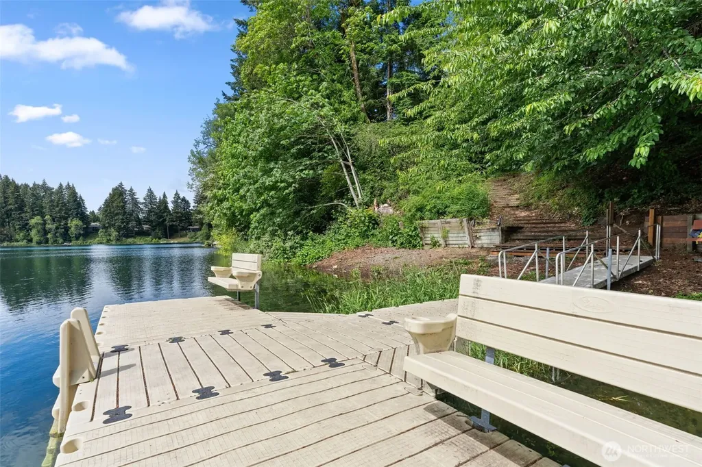 5025 Laura Street SE Olympia WA 98501