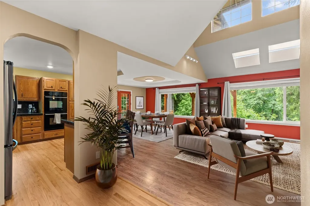 5025 Laura Street SE Olympia WA 98501