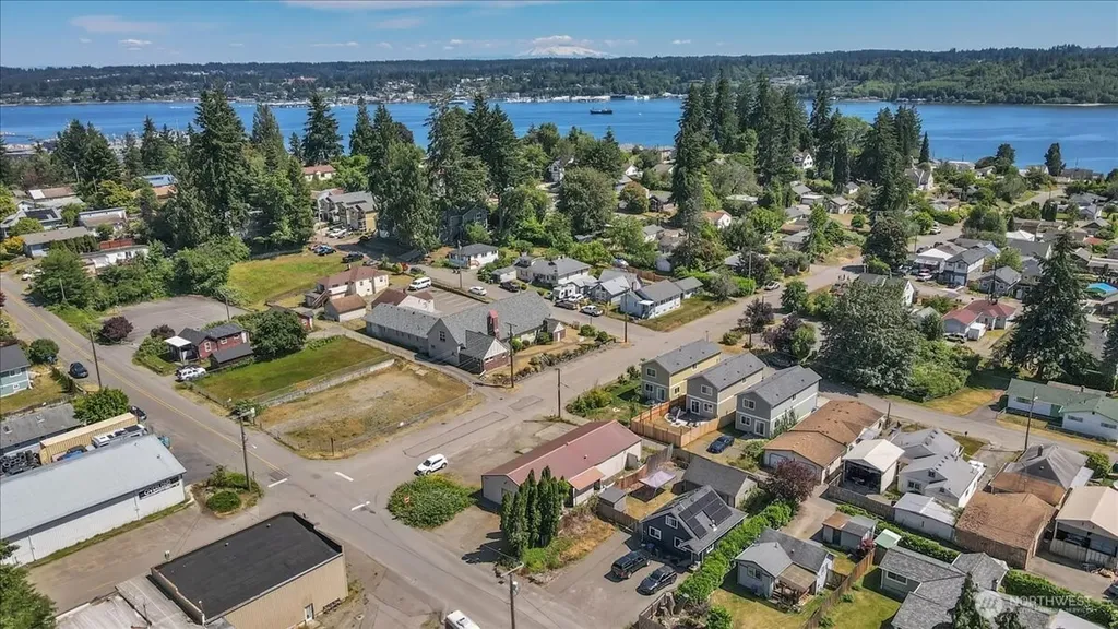 3701 W G Street Bremerton WA 98312